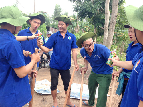 Trà thảo mộc: giải pháp thanh lọc cơ thể